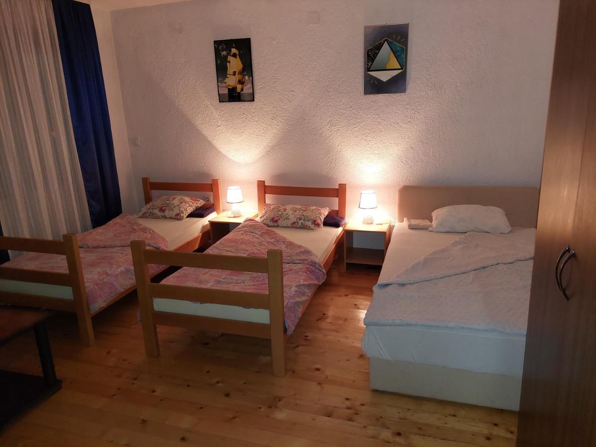 Mateski Guest House 오흐리드 외부 사진