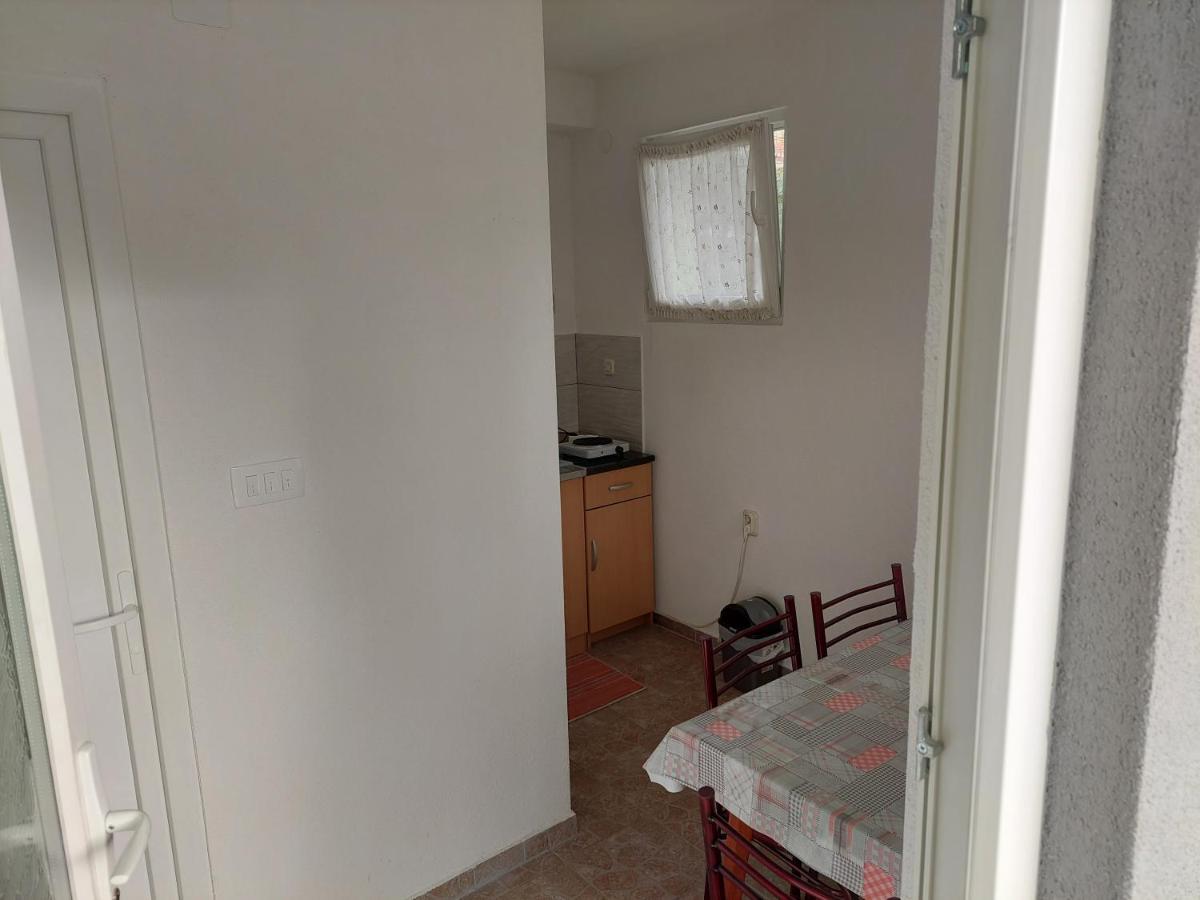 Mateski Guest House 오흐리드 외부 사진